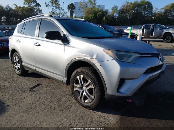 2016 TOYOTA RAV4 LE — I1