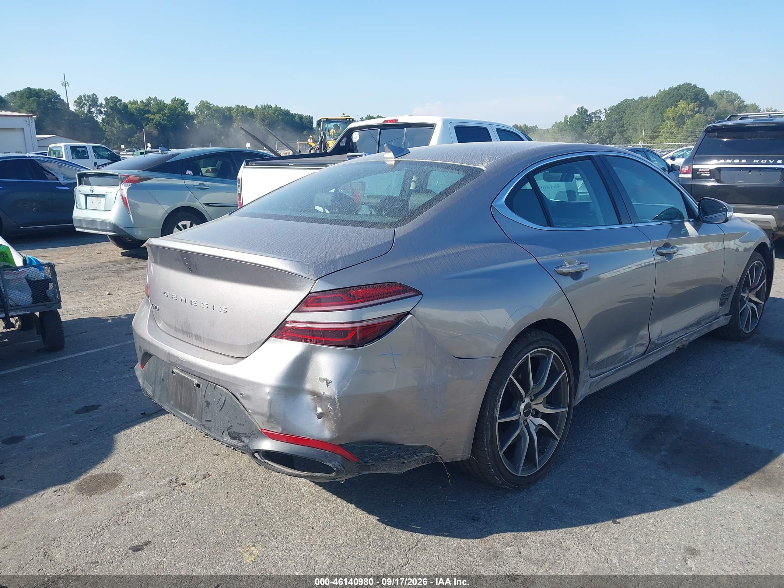 Genesis G70