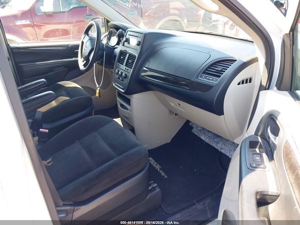 2017 DODGE GRAND CARAVAN SE — I5