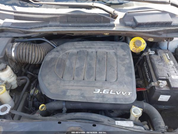 2017 DODGE GRAND CARAVAN SE — I10