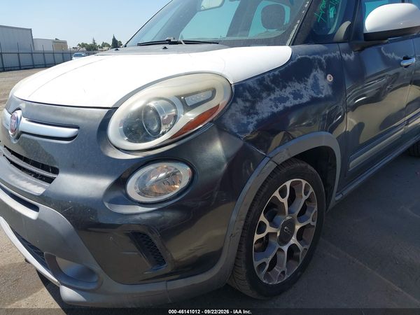 2014 FIAT 500L TREKKING — I6