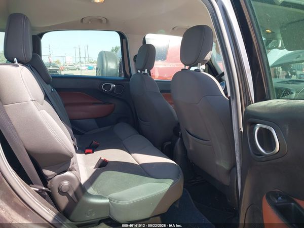 2014 FIAT 500L TREKKING — I8