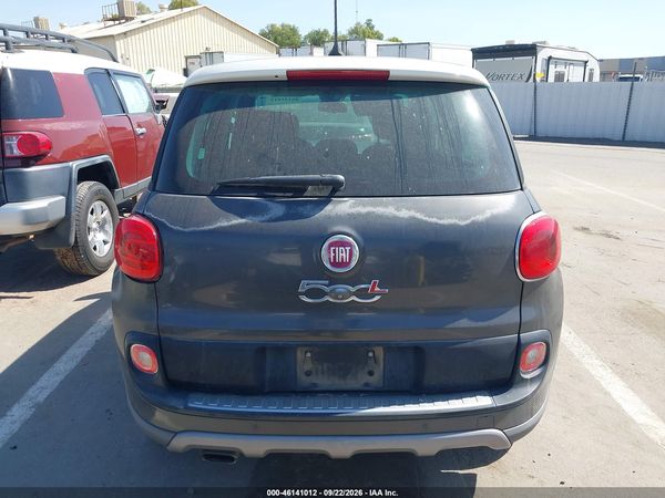 2014 FIAT 500L TREKKING — I119