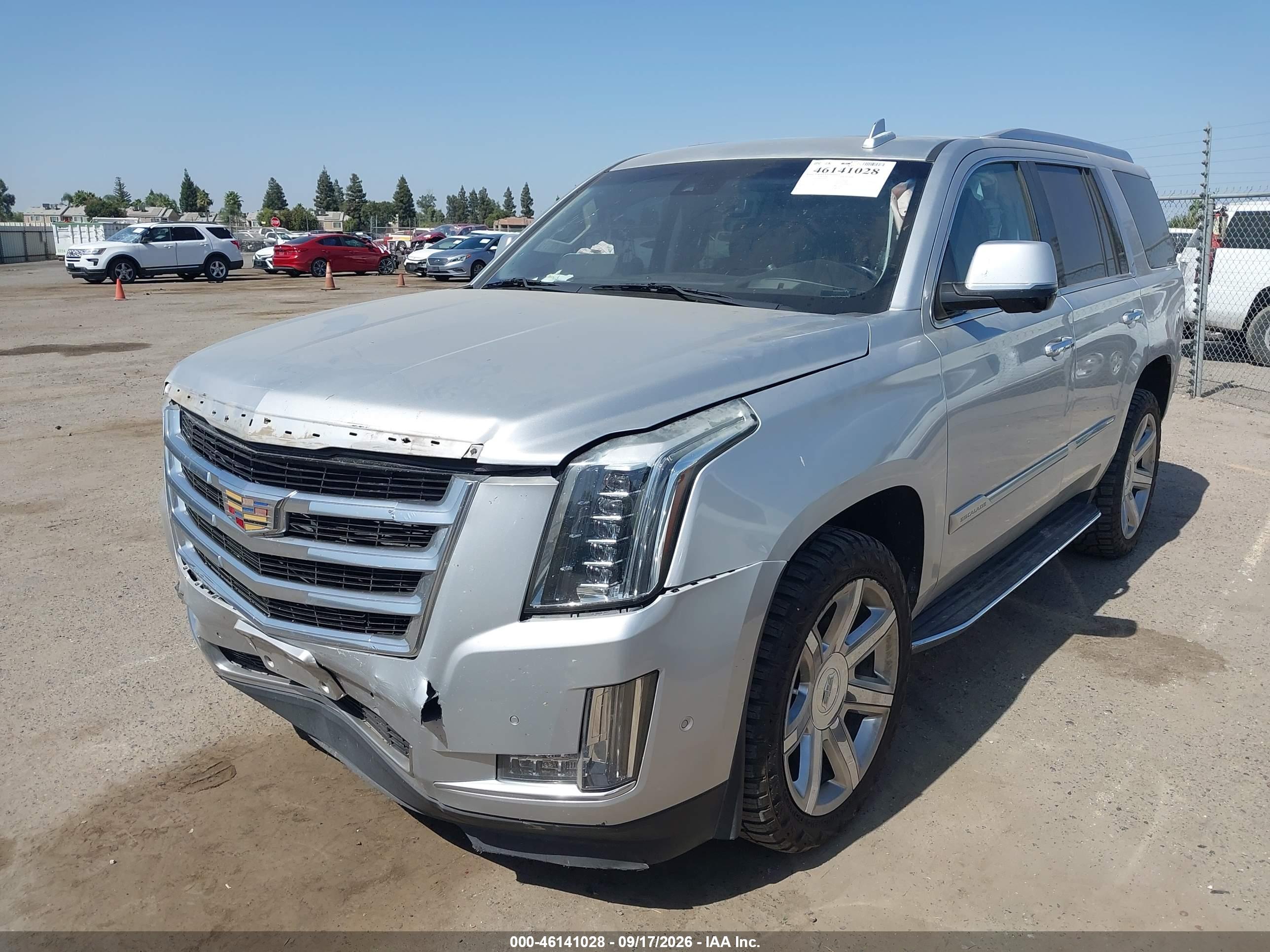 2017 CADILLAC ESCALADE LUXURY — I2