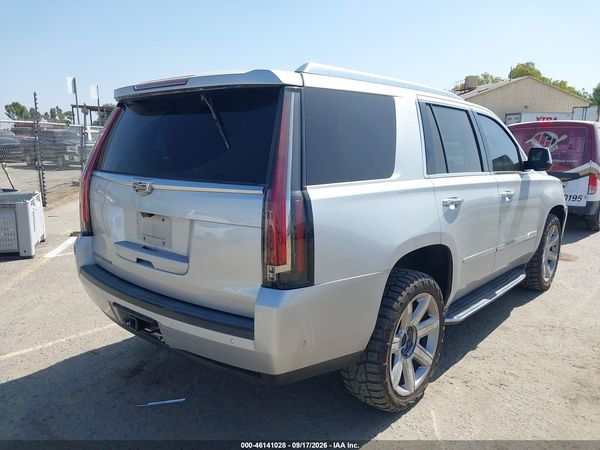 2017 CADILLAC ESCALADE LUXURY — I4