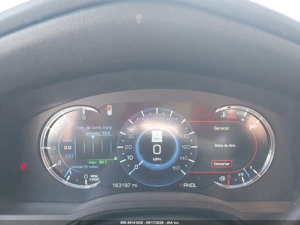 2017 CADILLAC ESCALADE LUXURY — I7
