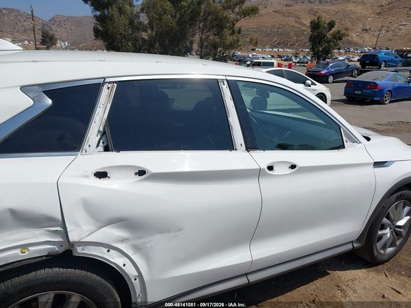 2021 INFINITI QX50 PURE — I152