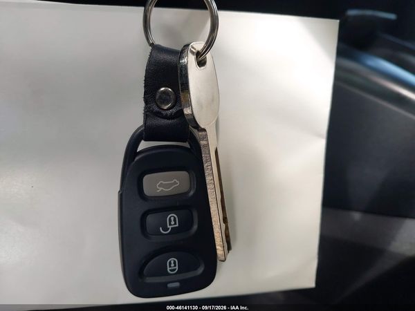 2017 KIA SORENTO 3.3L LX — I11