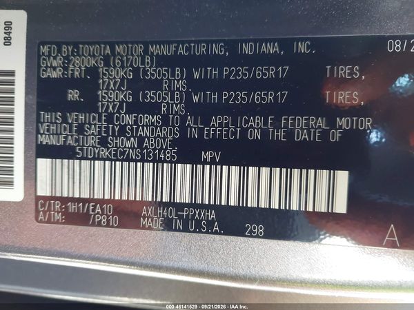 2022 TOYOTA SIENNA XLE — I9
