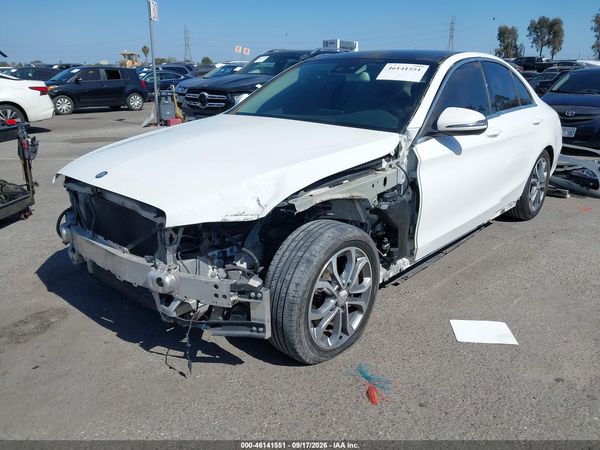 2017 MERCEDES-BENZ C 300 — I2