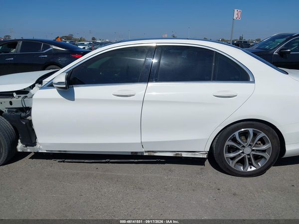 2017 MERCEDES-BENZ C 300 C300 — I117
