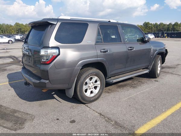 2016 TOYOTA 4RUNNER SR5 — I4
