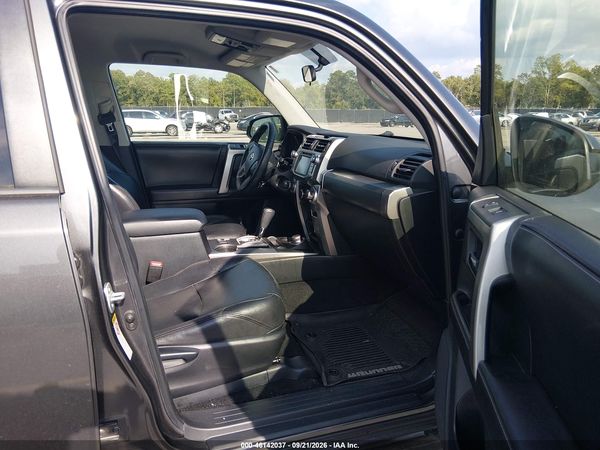 2016 TOYOTA 4RUNNER SR5 — I5