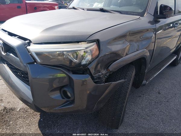 2016 TOYOTA 4RUNNER SR5 — I6