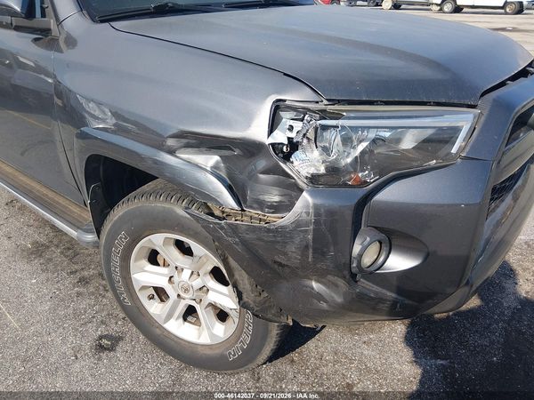 2016 TOYOTA 4RUNNER SR5 — I152