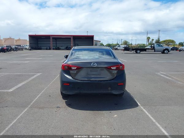 2017 MAZDA MAZDA3 SPORT — I119