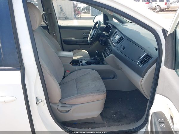 2016 KIA SEDONA LX — I5