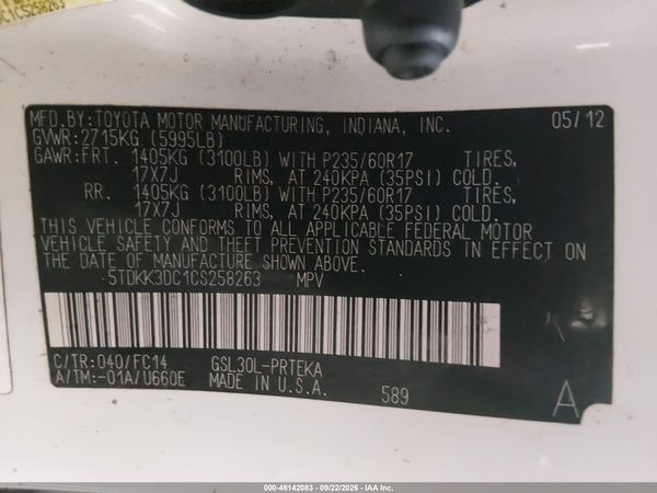 2012 TOYOTA SIENNA LE V6 8 PASSENGER — I9