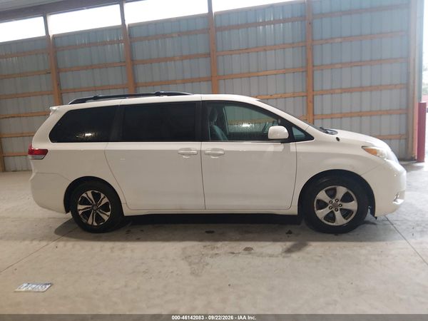 2012 TOYOTA SIENNA LE V6 8 PASSENGER — I116