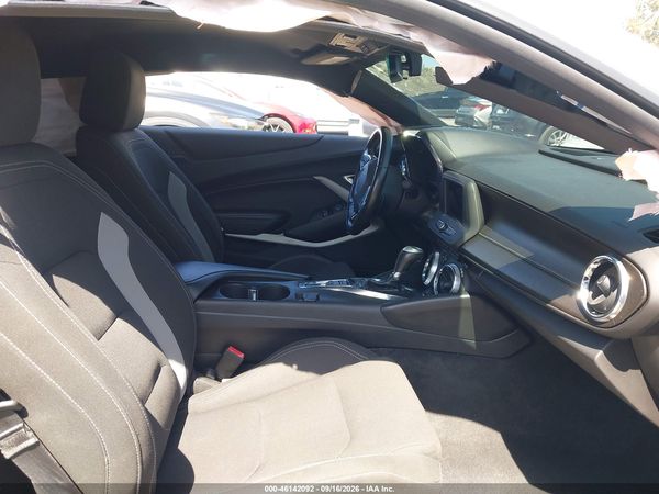 2019 CHEVROLET CAMARO 1LT — I5