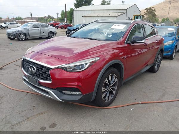 2018 INFINITI QX30 — I2