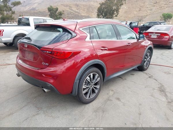 2018 INFINITI QX30 PREMIUM — I4