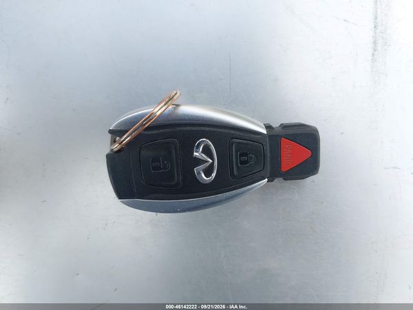 2018 INFINITI QX30 PREMIUM — I11