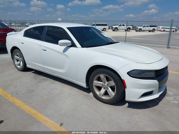 2017 DODGE CHARGER SE RWD — I1