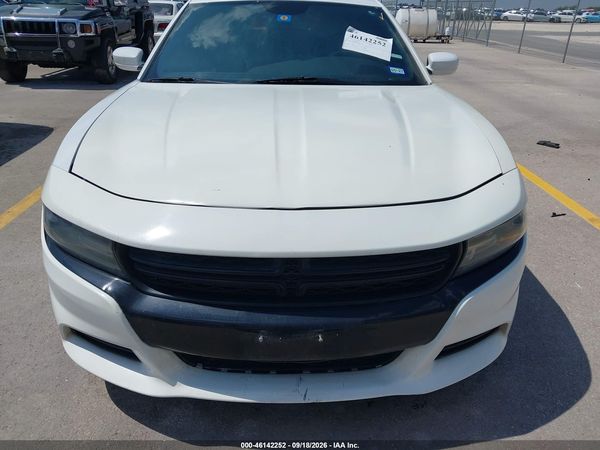 2017 DODGE CHARGER SE RWD — I6