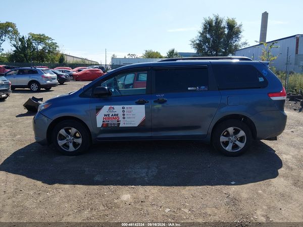 2014 TOYOTA SIENNA L V6 7 PASSENGER — I117