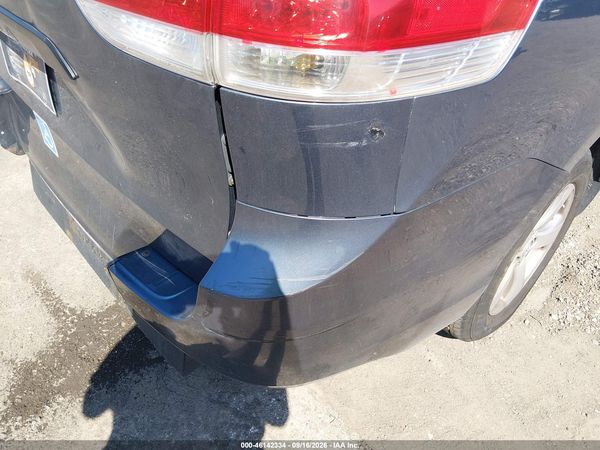 2014 TOYOTA SIENNA L V6 7 PASSENGER — I153