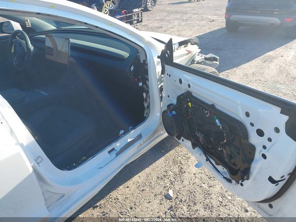 2024 TESLA MODEL 3 — I5
