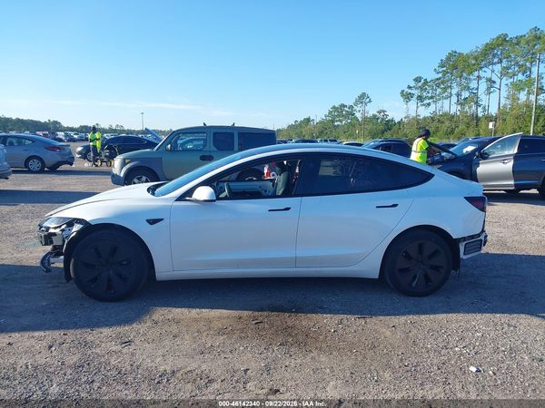 2024 TESLA MODEL 3 — I117