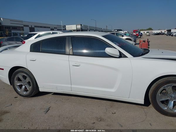 2014 DODGE CHARGER SE — I116