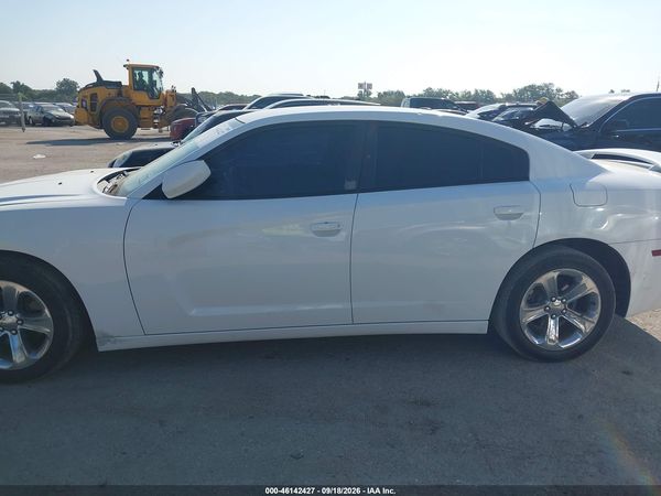 2014 DODGE CHARGER SE — I117