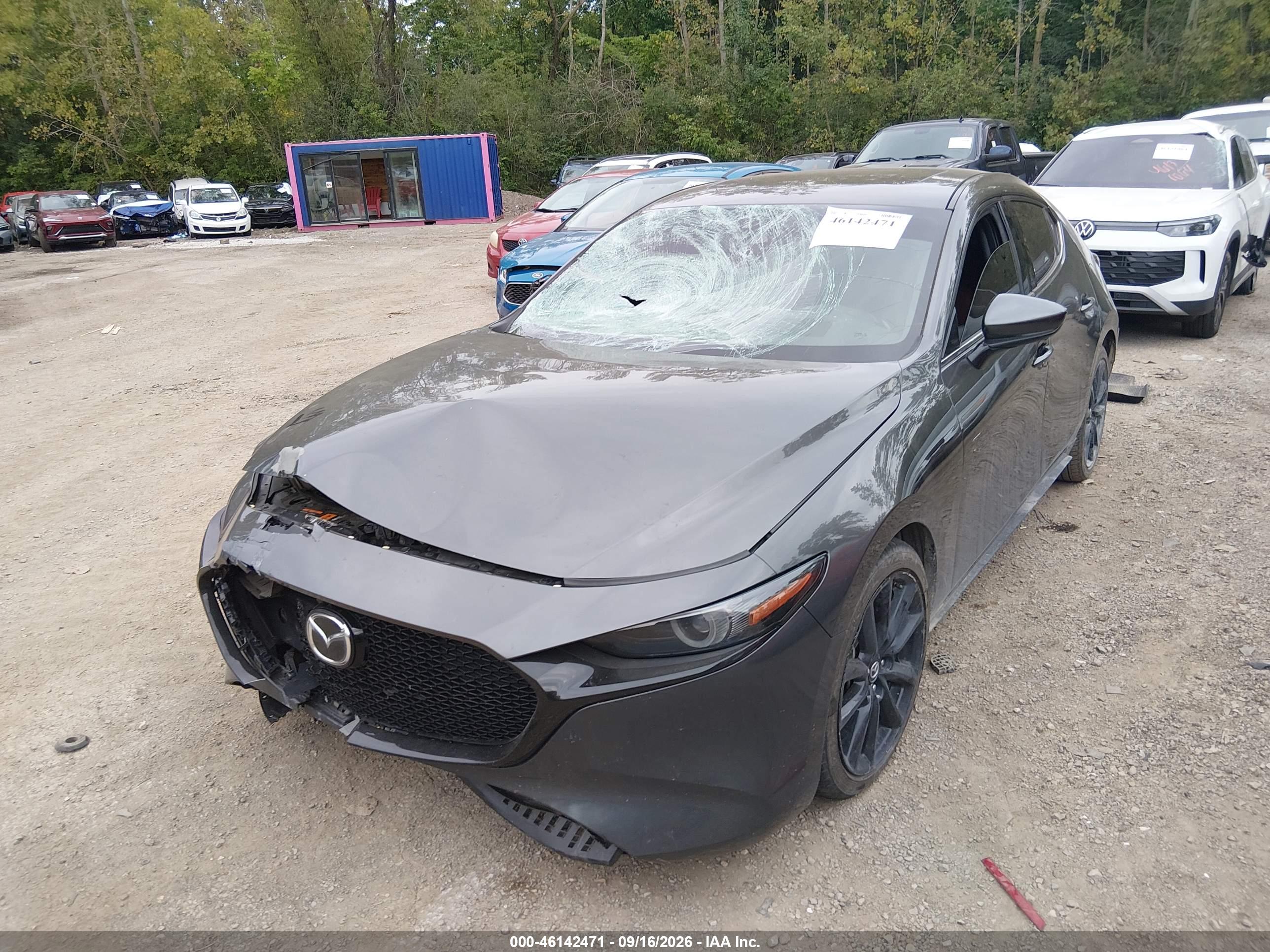 2020 MAZDA MAZDA3 PREMIUM PACKAGE — I2