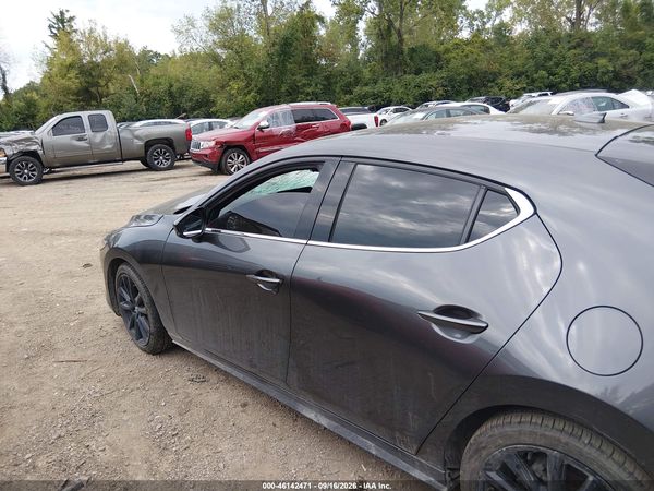 2020 MAZDA MAZDA3 PREMIUM PACKAGE — I117
