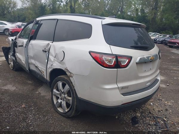 2016 CHEVROLET TRAVERSE 1LT — I3