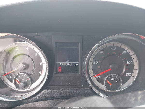 2015 DODGE GRAND CARAVAN SXT — I7
