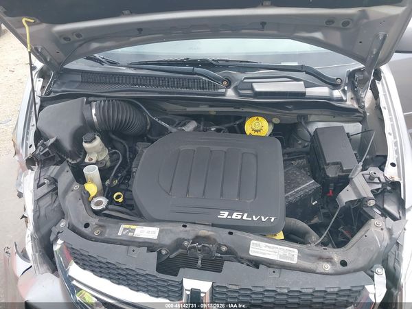 2015 DODGE GRAND CARAVAN SXT — I10
