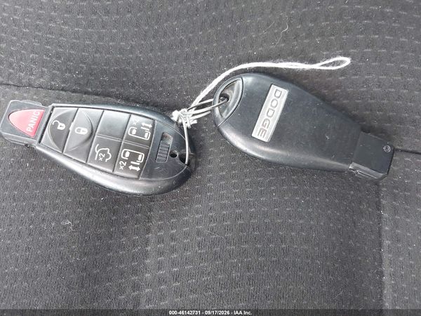 2015 DODGE GRAND CARAVAN SXT — I11