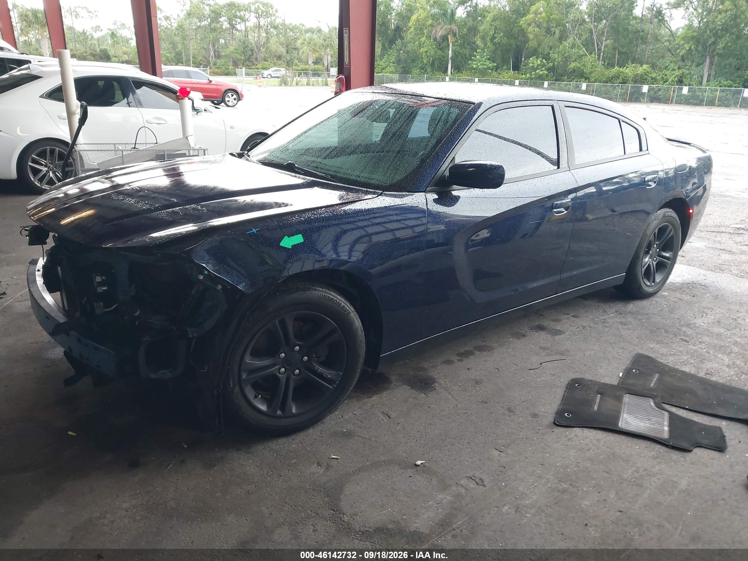 2015 DODGE CHARGER SE — I2