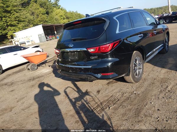2017 INFINITI QX60 — I4