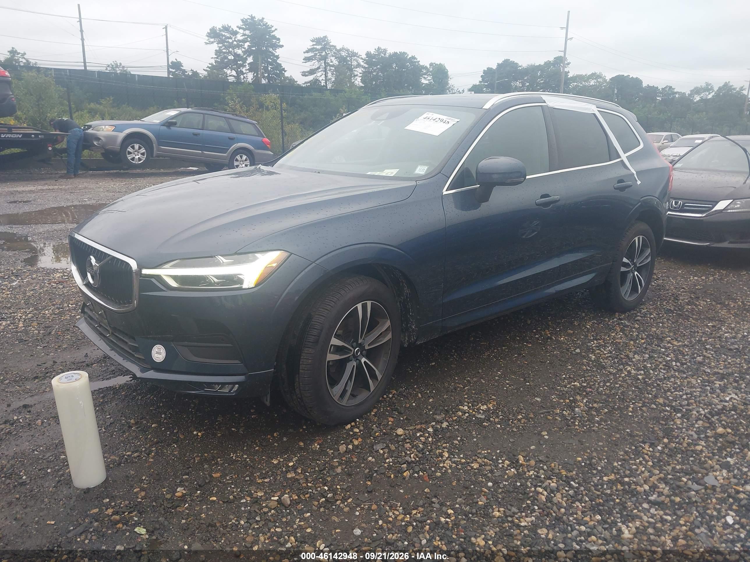 2021 VOLVO XC60 T5 MOMENTUM — I2