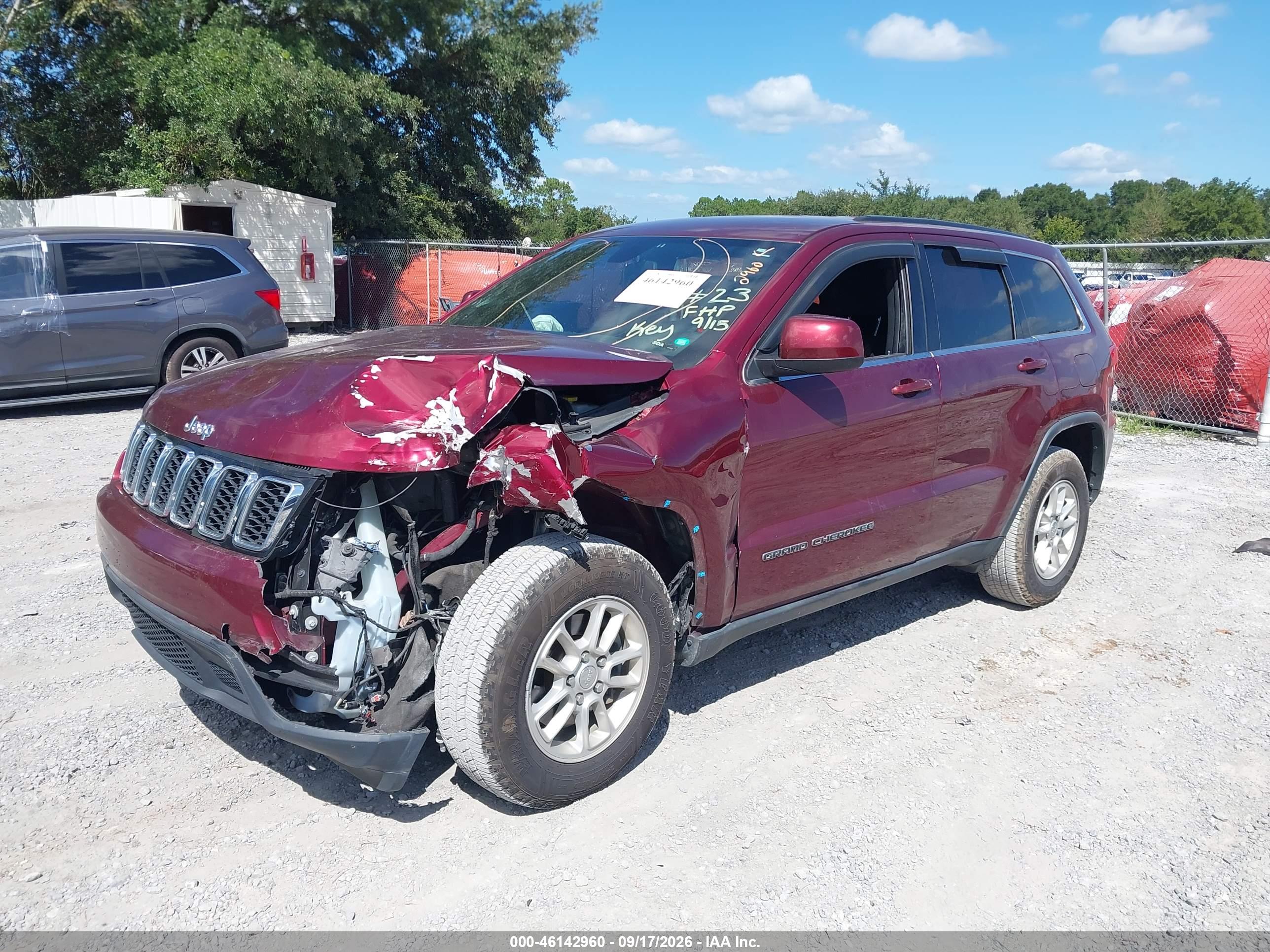2018 JEEP GRAND CHEROKEE LAREDO 4X2 — I2