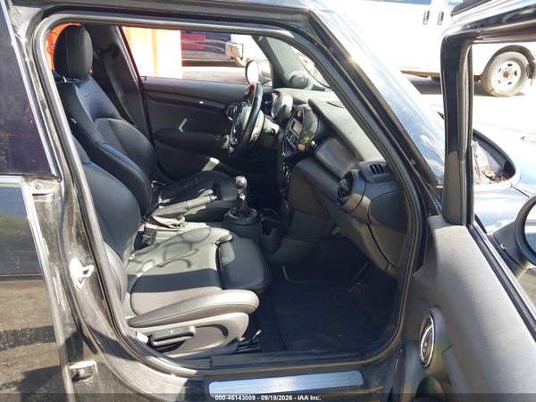 2015 MINI HARDTOP COOPER — I5