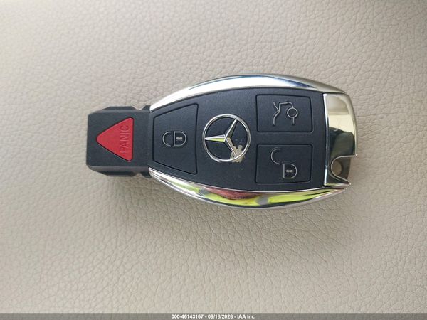 2016 MERCEDES-BENZ GLA 250 4MATIC — I11