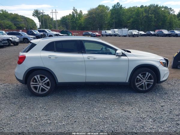 2016 MERCEDES-BENZ GLA 250 4MATIC — I116
