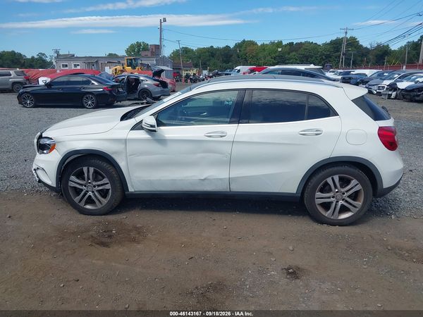2016 MERCEDES-BENZ GLA 250 4MATIC — I117