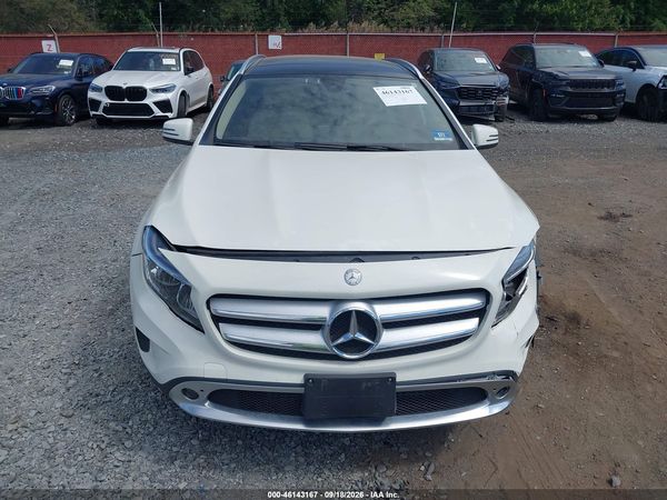2016 MERCEDES-BENZ GLA 250 4MATIC — I152